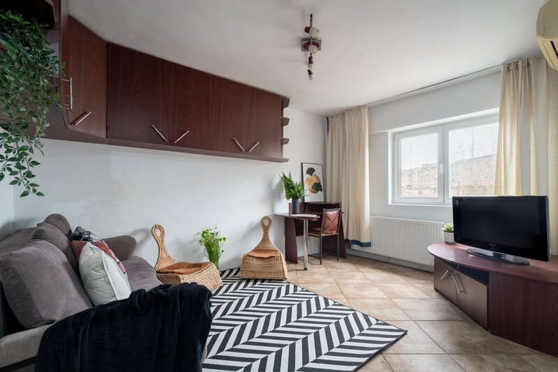 Crangasi, str. Padureni comision 0% garsoniera