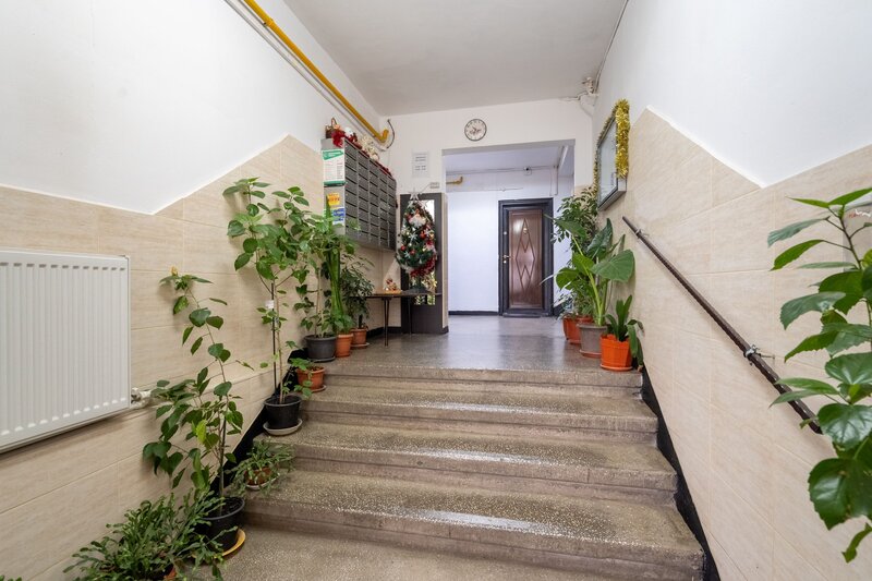 Crangasi, str. Padureni comision 0% garsoniera